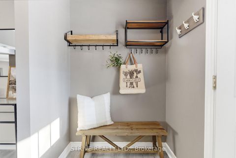 Photo 5 at 8 Quinn Drive, Bowmanville, Clarington