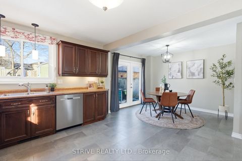 Photo 21 at 8 Quinn Drive, Bowmanville, Clarington