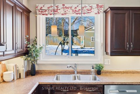 Photo 23 at 8 Quinn Drive, Bowmanville, Clarington