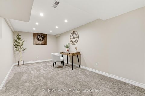 Photo 34 at 8 Quinn Drive, Bowmanville, Clarington