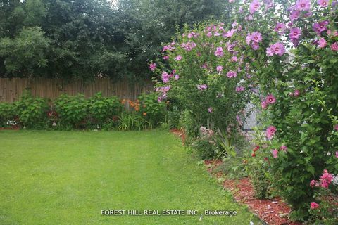 Photo 19 at 130 Verobeach Boulevard, Humbermede, Toronto