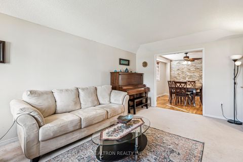 Photo 10 at 50 Holly Meadow Road, Holly, Barrie