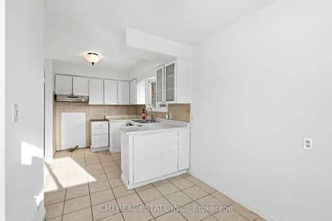 Photo 8 at 913 King Street, Downtown Whitby, Whitby