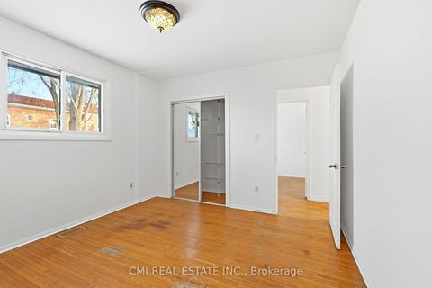 Photo 9 at 913 King Street, Downtown Whitby, Whitby