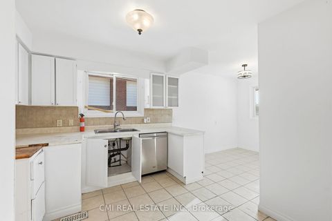 Photo 18 at 913 King Street, Downtown Whitby, Whitby