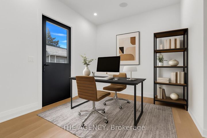 Photo 13 at 9 Earl Street, Streetsville, Mississauga