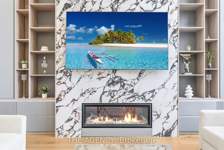 Photo 17 at 9 Earl Street, Streetsville, Mississauga