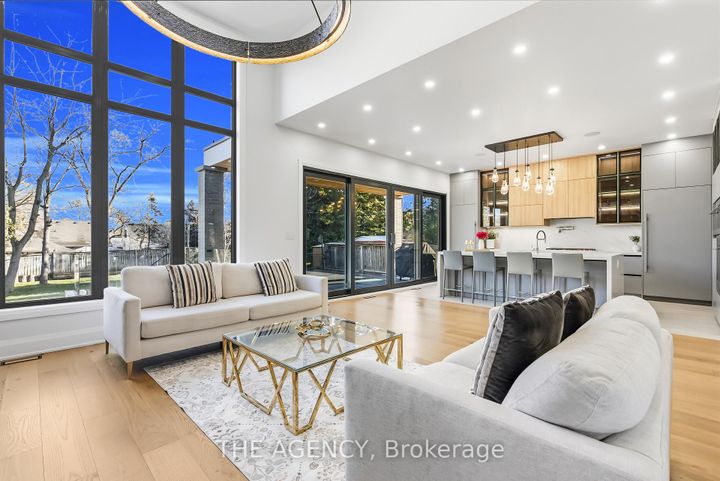 Photo 18 at 9 Earl Street, Streetsville, Mississauga