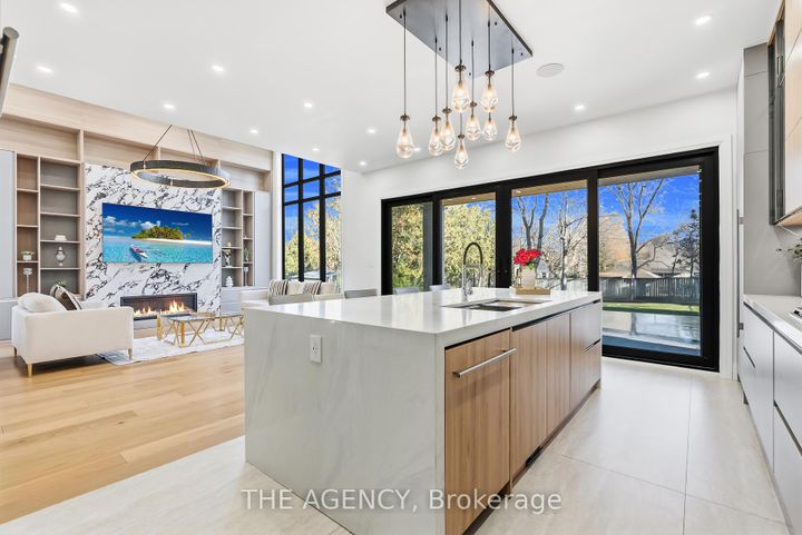 Photo 21 at 9 Earl Street, Streetsville, Mississauga