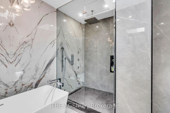 Photo 38 at 9 Earl Street, Streetsville, Mississauga