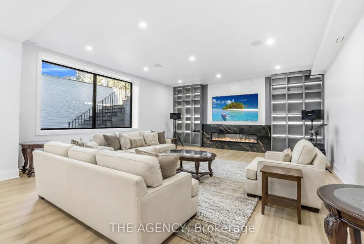 Photo 46 at 9 Earl Street, Streetsville, Mississauga