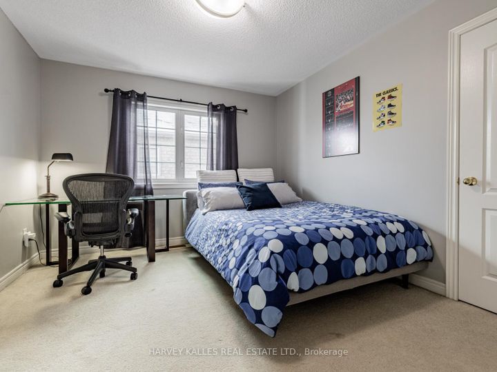 Photo 30 at 12 Barberry Crescent, Oak Ridges, Richmond Hill