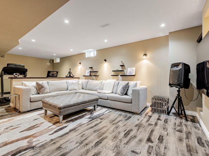 Photo 33 at 12 Barberry Crescent, Oak Ridges, Richmond Hill