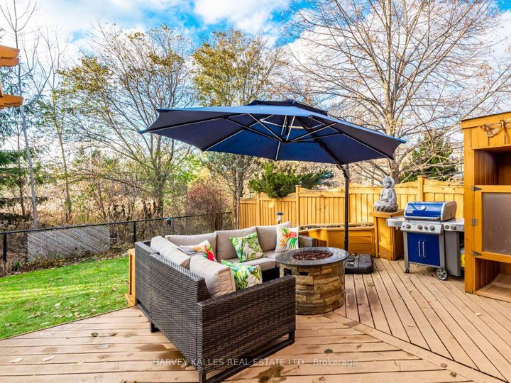 Photo 41 at 12 Barberry Crescent, Oak Ridges, Richmond Hill