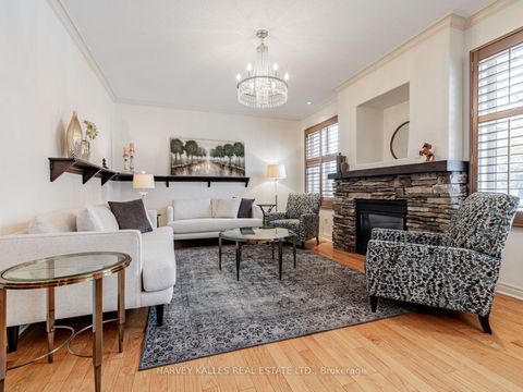 Photo 8 at 12 Barberry Crescent, Oak Ridges, Richmond Hill