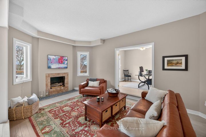 Photo 12 at 1777 Covington Terrace, East Credit, Mississauga