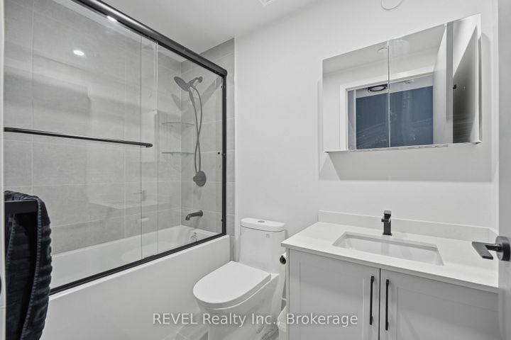 Photo 22 at 405 - 2450 Old Bronte Road, WM Westmount, Oakville