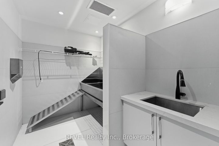 Photo 35 at 405 - 2450 Old Bronte Road, WM Westmount, Oakville