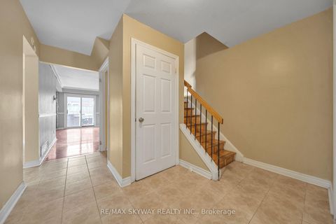 Photo 11 at 234 Manse Road, West Hill, Toronto