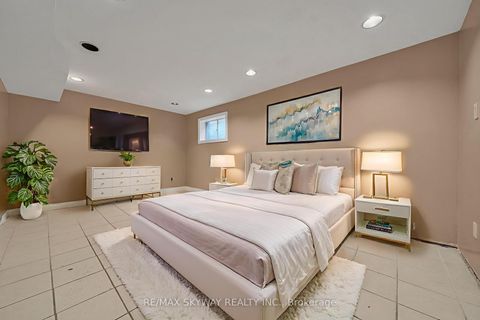 Photo 30 at 234 Manse Road, West Hill, Toronto