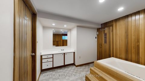 Photo 32 at 100 Cherry Hills Road, Glen Shields, Vaughan