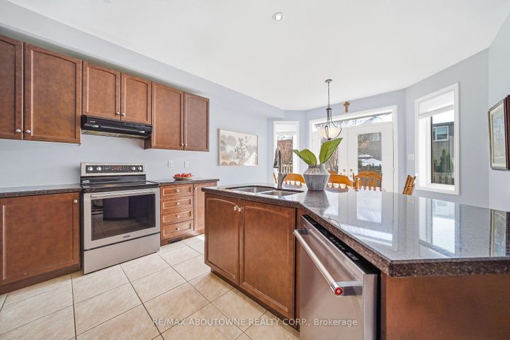 Photo 19 at 2070 Willhaven Trail, WM Westmount, Oakville