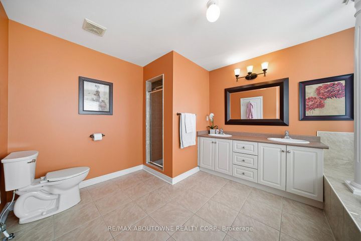 Photo 30 at 2070 Willhaven Trail, WM Westmount, Oakville