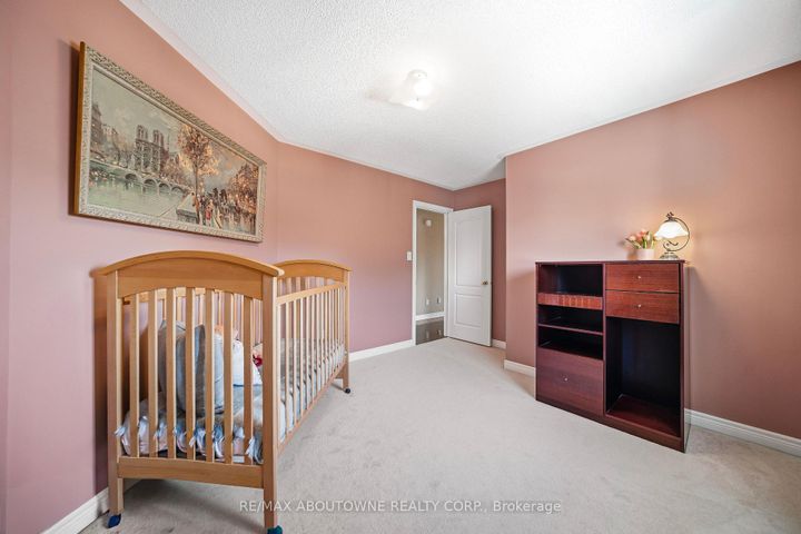 Photo 35 at 2070 Willhaven Trail, WM Westmount, Oakville