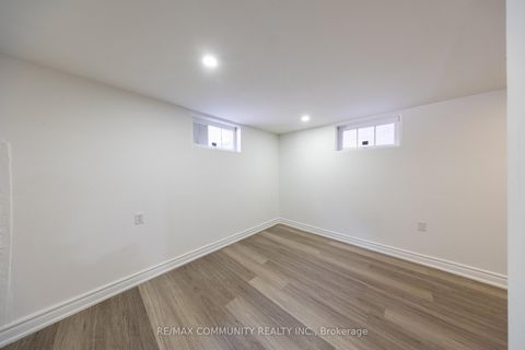 Photo 18 at 180 Severn Street, McLaughlin, Oshawa