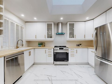 Photo 11 at 337 Glen Road, Moore Park, Toronto