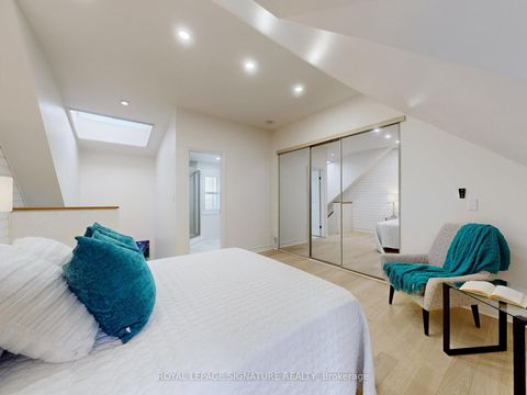 Photo 38 at 337 Glen Road, Moore Park, Toronto