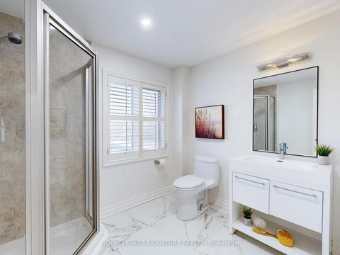 Photo 39 at 337 Glen Road, Moore Park, Toronto