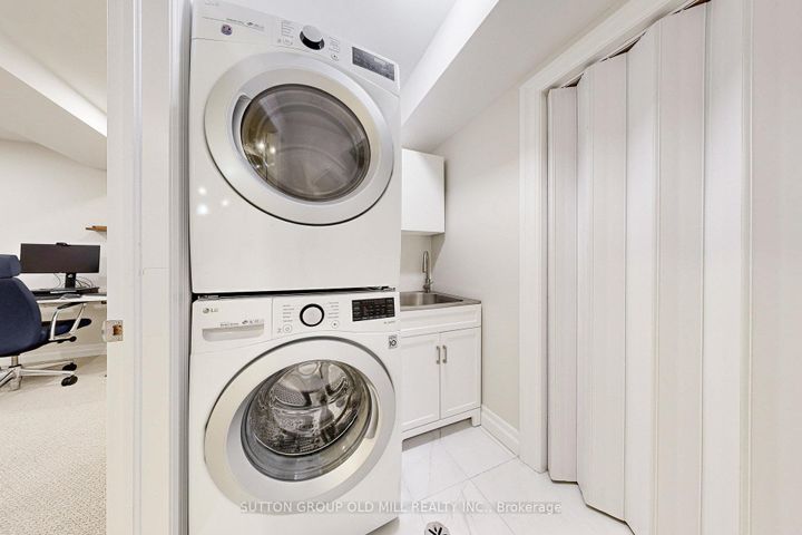 Photo 33 at 24 Dartmouth Crescent, Mimico, Toronto