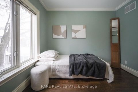 Photo 14 at 33 Red Deer Avenue, Cliffside, Toronto