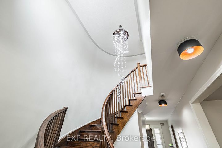 Photo 18 at 61 Playfair Terrace, SC Scott, Milton