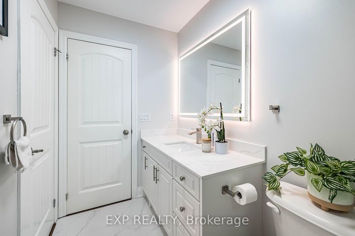 Photo 31 at 61 Playfair Terrace, SC Scott, Milton