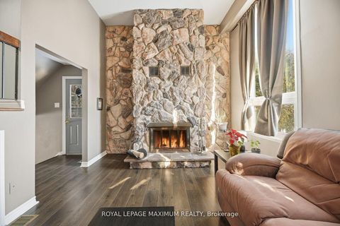 Photo 8 at 7493 Bybrook Drive, Malton, Mississauga