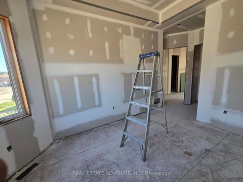 Photo 11 at 68B Laurel Avenue, Kennedy Park, Toronto