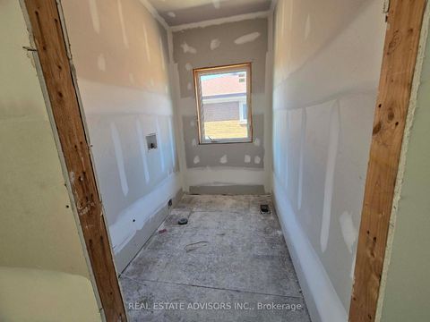 Photo 13 at 68B Laurel Avenue, Kennedy Park, Toronto