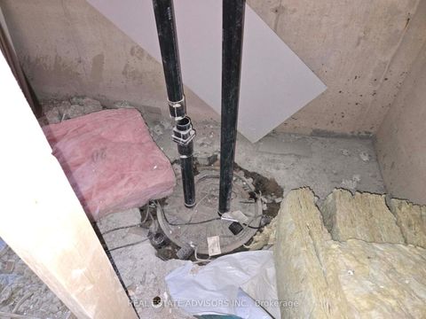 Photo 20 at 68B Laurel Avenue, Kennedy Park, Toronto