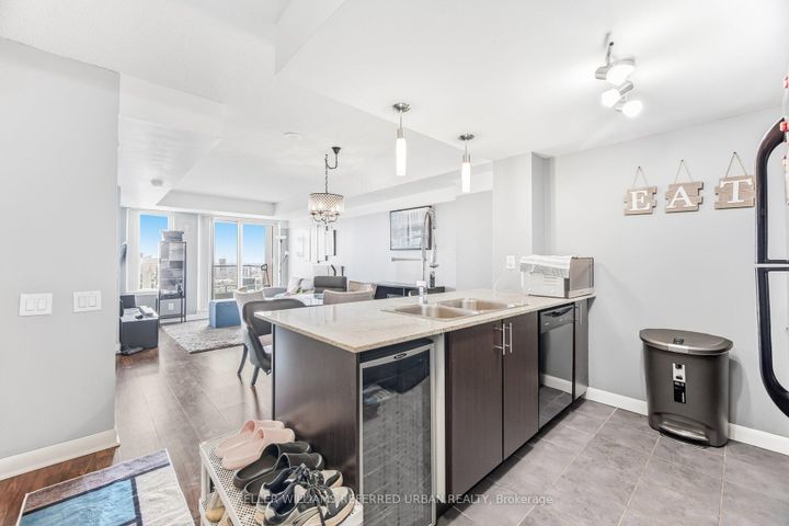 Photo 4 at 3203 - 25 Town Centre Court, Bendale, Toronto