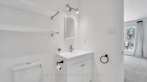 Photo 12 at 26 Anvil Mill Way, Windfields, Toronto