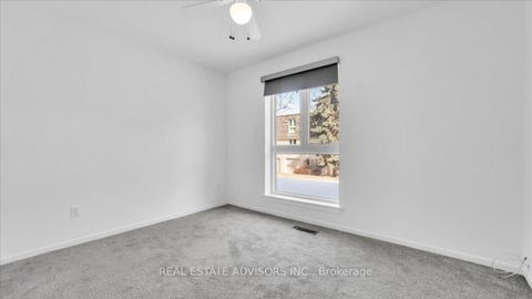 Photo 18 at 26 Anvil Mill Way, Windfields, Toronto