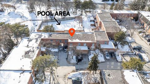 Photo 26 at 26 Anvil Mill Way, Windfields, Toronto