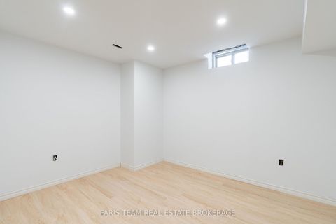 Photo 36 at 944 Larter Street, Rural Innisfil, Innisfil