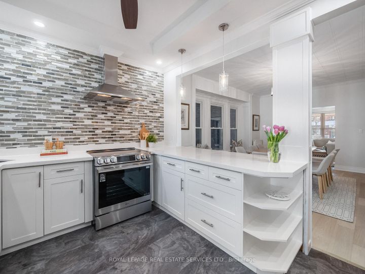 Photo 16 at 231 Fairview Avenue, Junction Area, Toronto