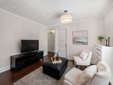 Photo 34 at 231 Fairview Avenue, Junction Area, Toronto