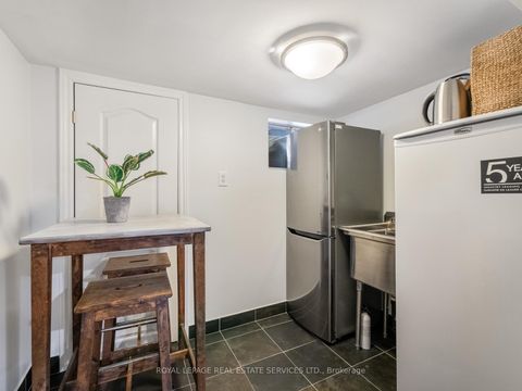 Photo 41 at 231 Fairview Avenue, Junction Area, Toronto