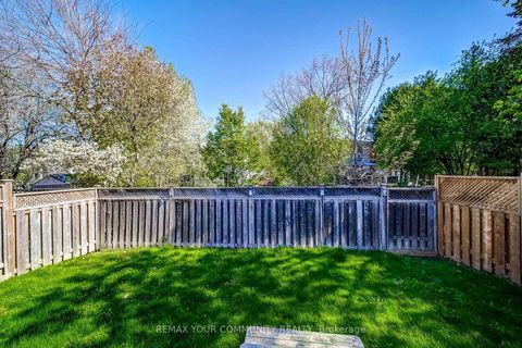 Photo 28 at 10 - 115 Avenue Road, North Richvale, Richmond Hill