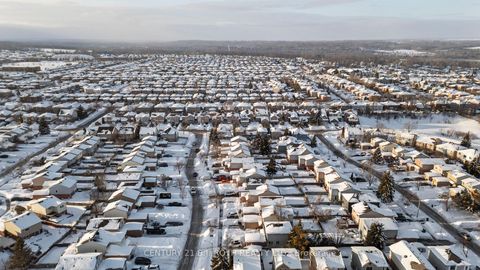 Photo 27 at 13 Hadden Crescent, Cundles East, Barrie